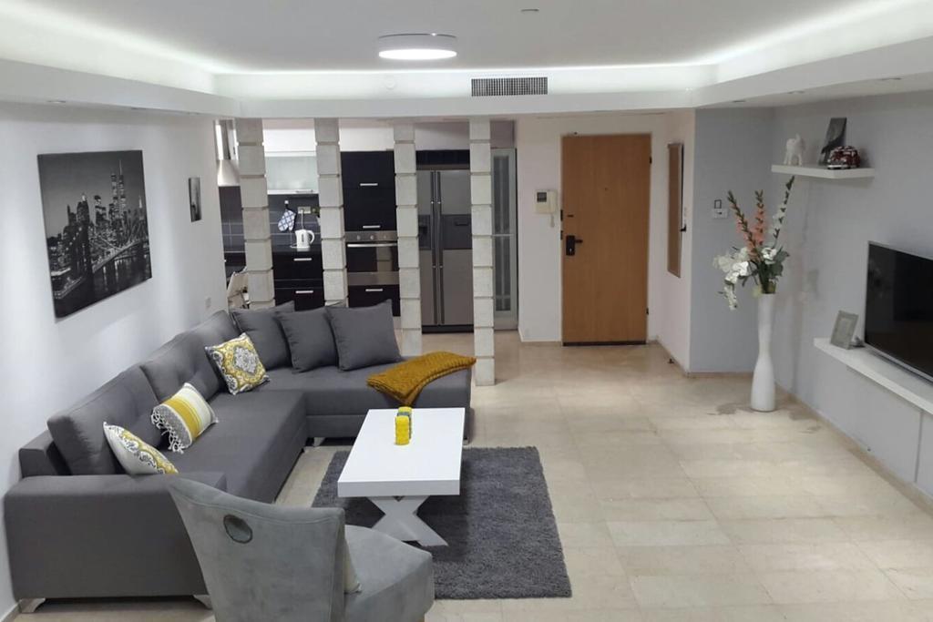 Sweethome26 Eilat Apt With Jaccuzzi / Free Parking Экстерьер фото